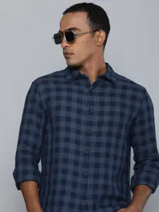 Levis Pure Cotton Slim Fit Checked Casual Shirt