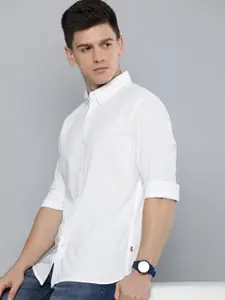 Levis Slim Fit Vertical Stripes Self Design Casual Shirt