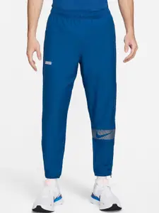 Nike Men Blue Challenger Flash Trackpants