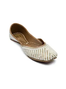 Dapper Feet-Fancy Nancy Embellished Ethnic Mojaris