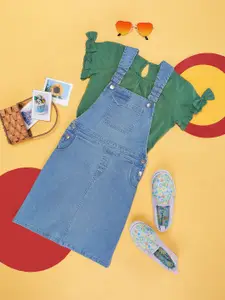 YU by Pantaloons Girls Round Neck Pure Cotton Top & Dungaree