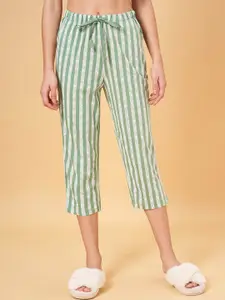 Dreamz by Pantaloons Women Striped Mid-Rise Pure Cotton Capri Lounge Pant