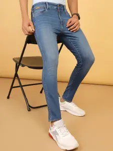 Wrangler Men Fitted High Rise Clean Look Stretchable Jeans