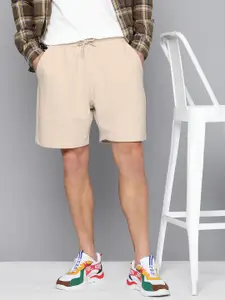 Levis Men Solid Mid-Rise Regular Fit Pure Cotton Shorts