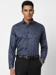 V Dot Slim Fit Micro Ditsy Printed Spread Collar Pure Cotton Casual Shirt