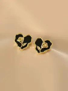 VAGHBHATT Gold-Plated Heart Shaped Stud Earrings
