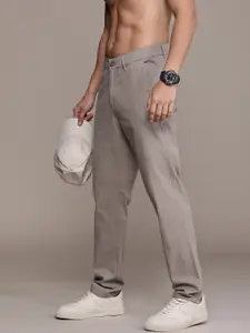 The Roadster Lifestyle Co. Men Slim Fit Chinos Pure Cotton Trousers