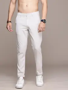 The Roadster Life Co. Men Pure Cotton Chinos Trousers