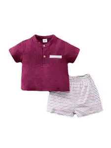 StyleCast Infants Boys Fuchsia Striped Pure Cotton T-shirt With Shorts