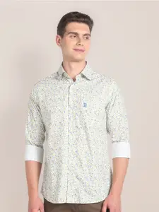 U.S. Polo Assn. Tailored Fit Micro Ditsy Printed Pure Cotton Casual Shirt