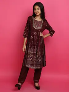 V-Mart Girls Ethnic Motifs Printed Cotton Kurta