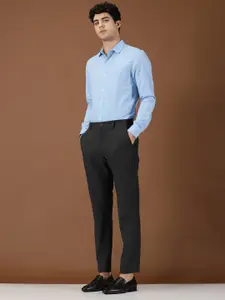 INVICTUS Self Design Textured Original Slim Fit Pure Cotton Formal Shirt