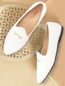 FAUSTO Men Embroidered Pointed Toe Lightweight Mojaris