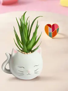 Voylla Valentine Day Mosaic Heart Ring With Blushing Cat Planter