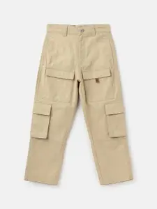 United Colors of Benetton Boys Mid Rise Pure Cotton Cargos Trousers