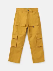 United Colors of Benetton Boys Mid Rise Pure Cotton Cargos Trousers