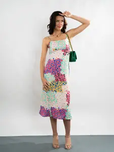 Stylecast X Hersheinbox Smocked Floral Print A-Line Midi Dress