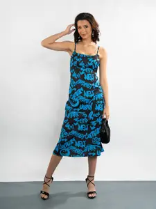 Stylecast X Hersheinbox Graphic Print Empire Midi Dress