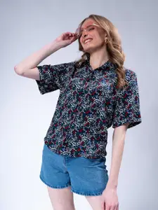 Stylecast X Hersheinbox Ditsy Floral Printed Casual Shirt