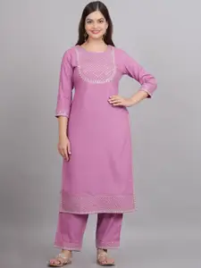 NEW4U Sequinned Embroidered Round Neck Straight Kurta