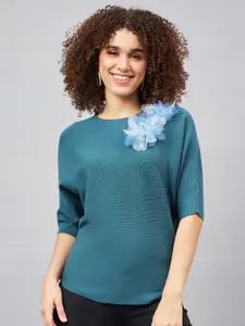 Orchid Hues Seld Design Round Neck Kimono Sleeves Applique Woollen Top