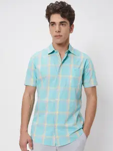 Mufti Checked Spread Collar Opaque Slim Fit Cotton Casual Shirt