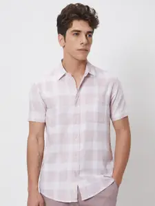 Mufti Slim Fit Buffalo Checks Cotton Casual Shirt