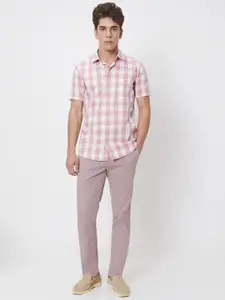 Mufti Slim Fit Gingham Checks Cotton Casual Shirt
