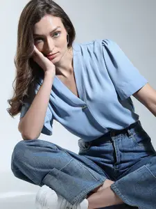 Vero Moda V-Neck Pleated Top