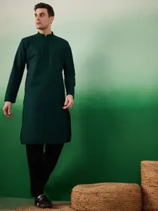 Sangria Ethnic Motifs Embroidered Chikankari Mandarin Collar Pure Cotton Straight Kurta