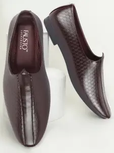 FAUSTO Men Textured Round Toe Lightweight Mojaris