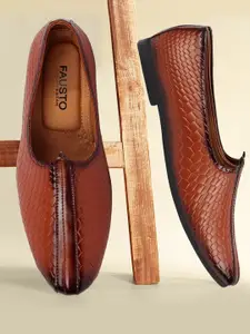 FAUSTO  Men Textured Lightweight Memory Foam Mojaris