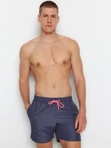 Trendyol Men Mid Rise Regular Shorts