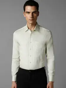 Louis Philippe Slim Fit Ethnic Motifs Printed Spread Collar Pure Cotton Formal Shirt