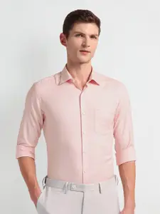 Arrow Manhattan Spread Collar Long Sleeves Slim Fit Self Design Textured Formal Shirt