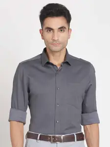 Turtle Classic Slim Fit Spread Collar Pure Cotton Formal Shirt