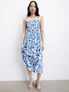 H&M Smocked-Detail Dress