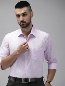 Arrow Pure Cotton Manhattan Slim Fit Checked Formal Shirt