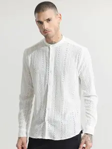 Snitch Men Classic Slim Fit Opaque Printed Casual Shirt