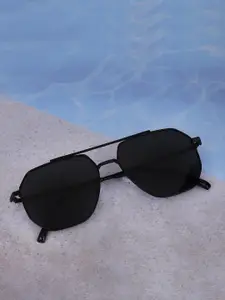 Carlton London Men Premium Rectangle Sunglasses with Polarised Lens CLSM299