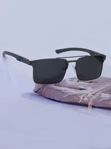 Carlton London Men Premium Wayfarer Sunglasses with Polarised Lens CLSM330
