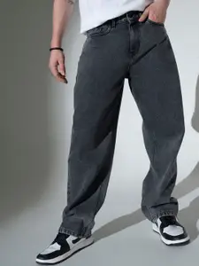 Hubberholme Men Relaxed Fit Clean Look Light Fade Jeans