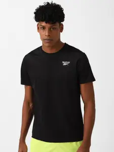 Reebok Freedomstretch Slim-Fit Round Neck T-Shirt