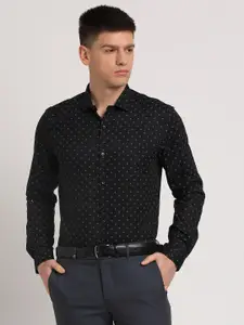 Turtle Standard Slim Fit Micro Ditsy Printed Pure Cotton Formal Shirt