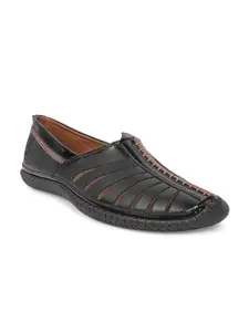 Big Boon Men Textured Ethnic Shoe-Style Sandals