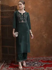 Vishudh Green Floral Embroidered Straight Kurta