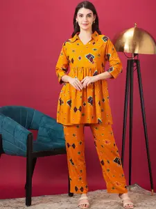 AV2 Printed Top and Trousers Co-Ords