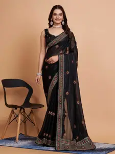 VAIRAGEE Geometric Embroidered Saree