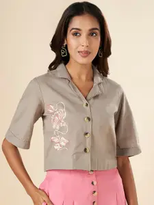 AKKRITI BY PANTALOONS Floral Printed Lapel Collar Cotton Crop Shirt Style Top