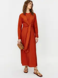 Trendyol Round Neck Maxi Dress